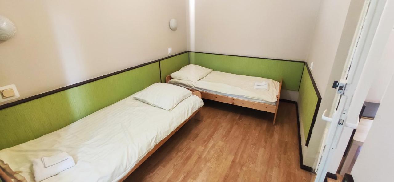 Strzeszynek - Wypoczynek Motel Poznan Luaran gambar